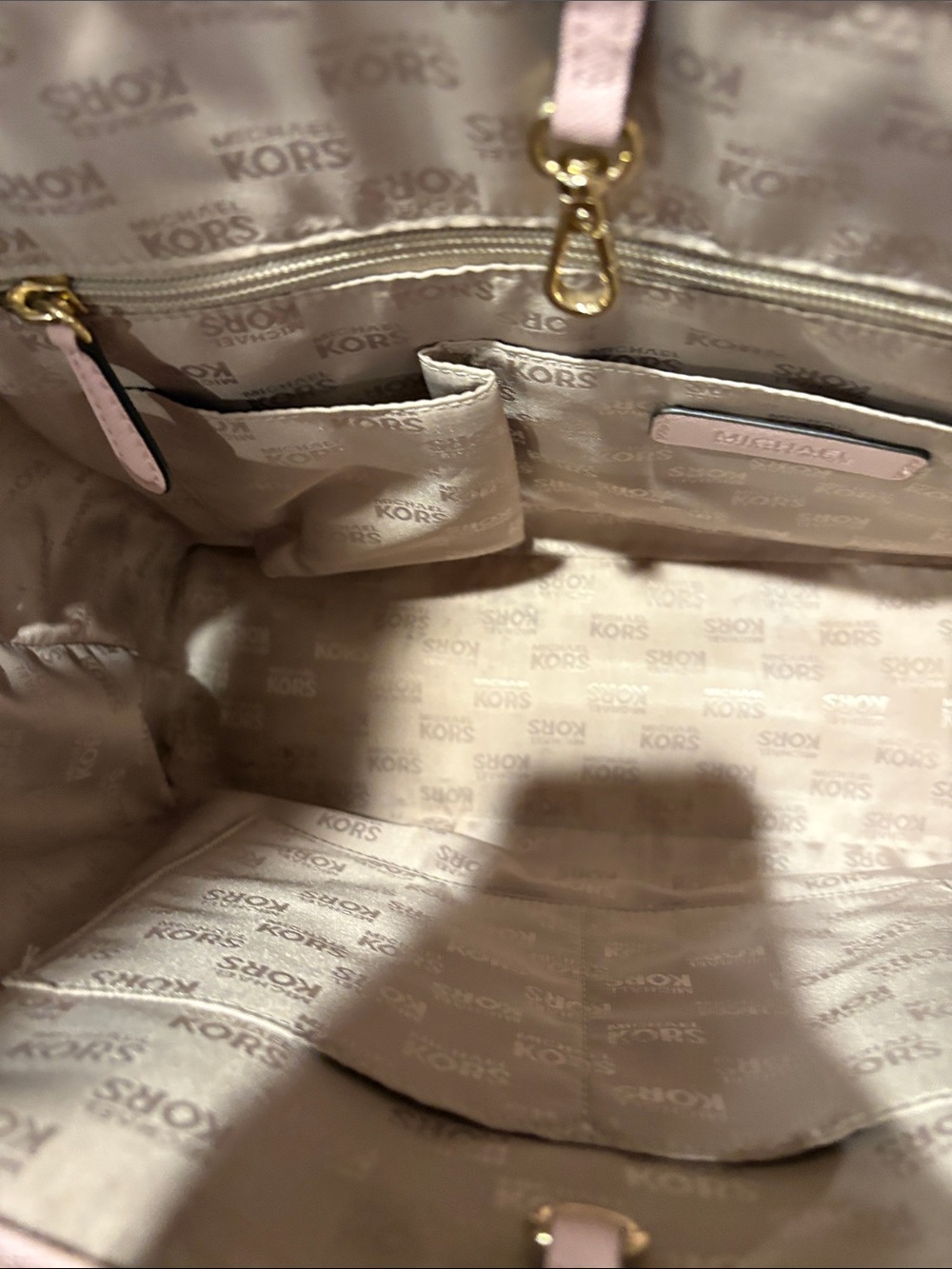 Michael Kors Pale Pink Saffiano Leather Tote with MK Charm - Picture 4 of 9